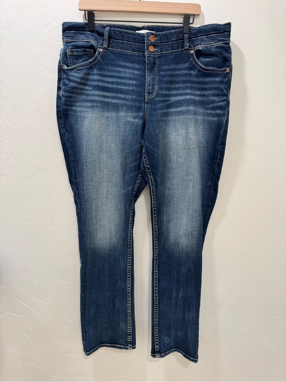 BKE Buckle Gabby Curvy High Rise Straight Jean Women's 36X32 Stretch